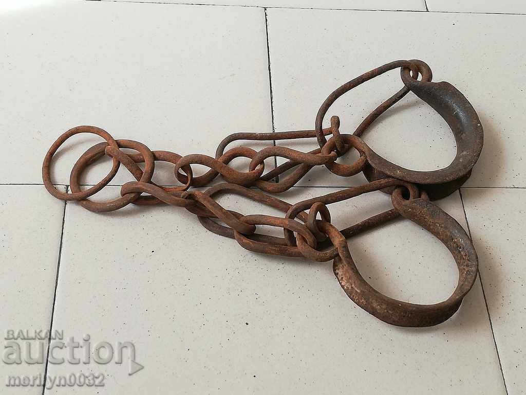Old hand-forged buckles, chains, shackles, shackles - 5