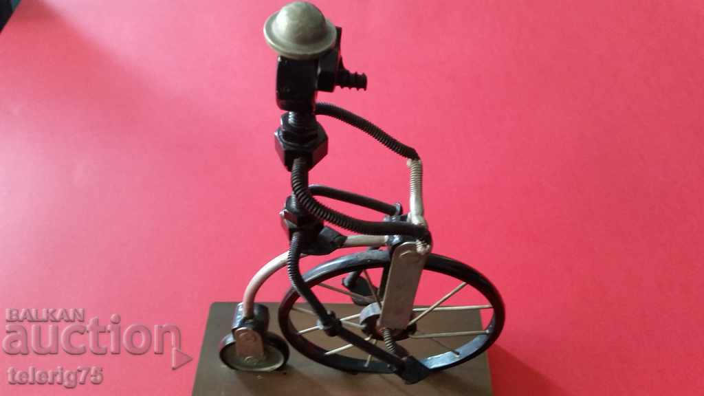 Auction English Collecting Wheel with Metal Wheel Auction English Collecting Wheel with Metal Wheel