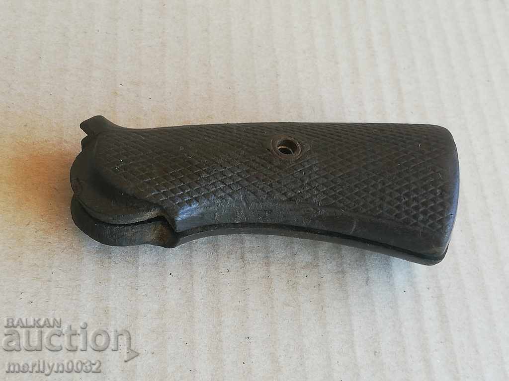 Licitație Chireni pentru pistolul revolver Lefoucher Vernon Licitație Chireni pentru pistolul revolver Lefoucher Vernon