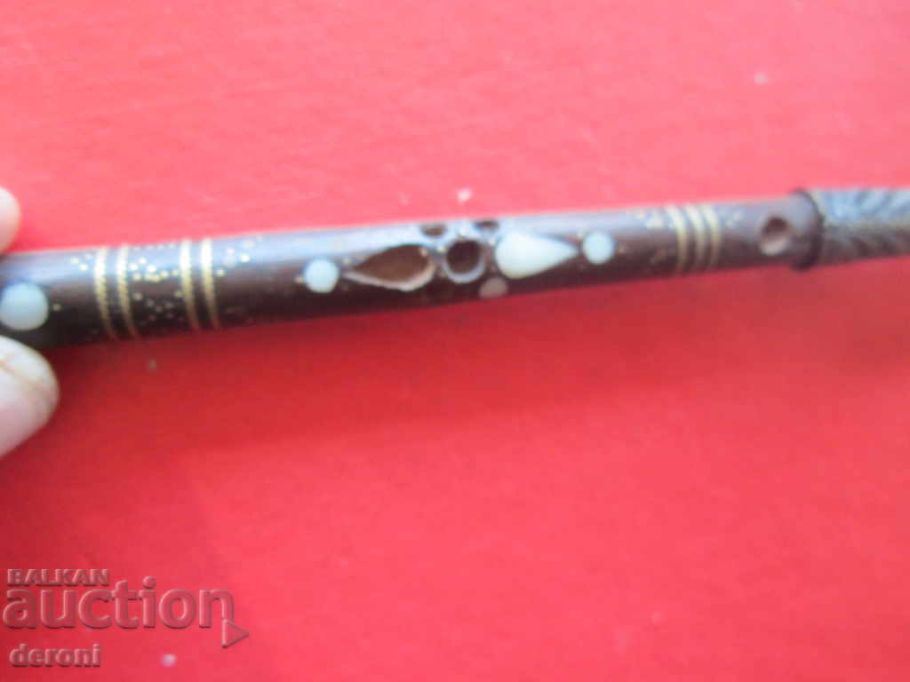 Delivery of A great old cigarette with amber and filigree Delivery of A great old cigarette with amber and filigree