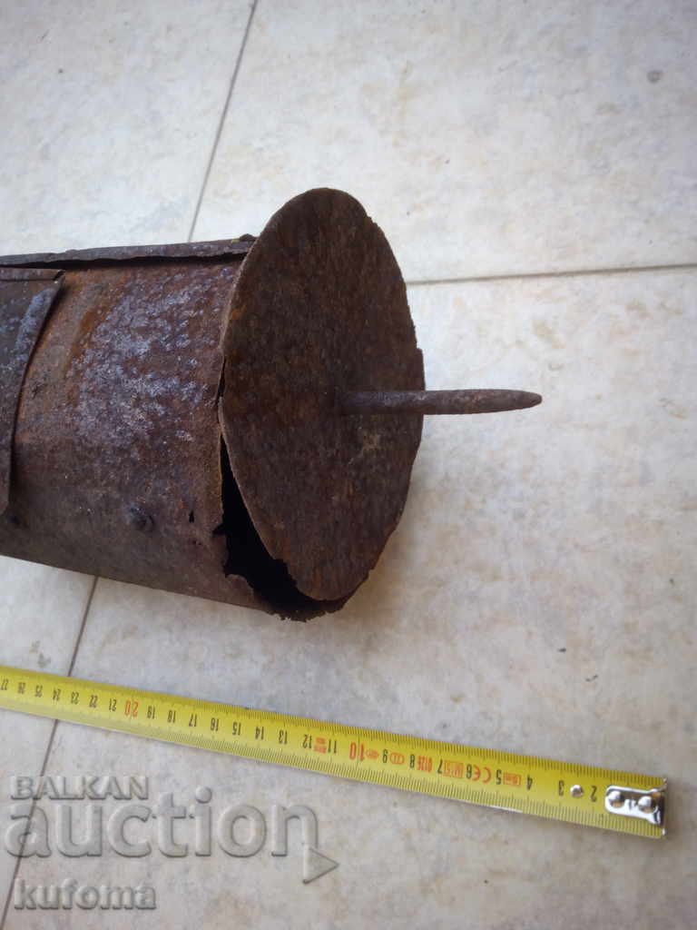 Auction  Very old appliance for coffee and popcorn