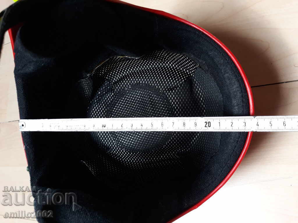 Helmet for skiing or snowboarding - 5 Helmet for skiing or snowboarding - 5