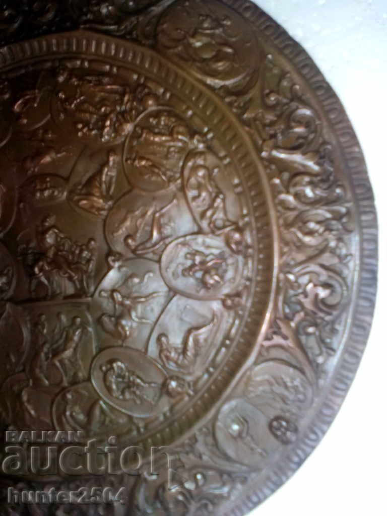 Auction Checonka, a bas-relief with many famous works of 190 mm. Auction Checonka, a bas-relief with many famous works of 190 mm.