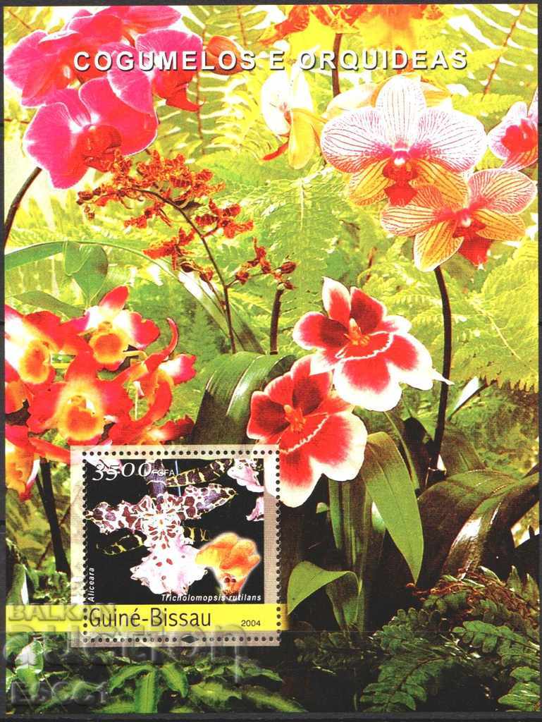 Чист блок Флора Цветя Орхидеи 2004 от Гвинея Бисау