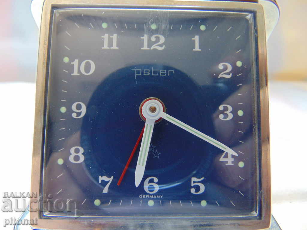 Συλλογή τουριστικού ρολογιού ξυπνητήρι PETER με τιμή 35.00 BGN | € 17.90 Συλλογή τουριστικού ρολογιού ξυπνητήρι PETER με τιμή 35.00 BGN | € 17.90