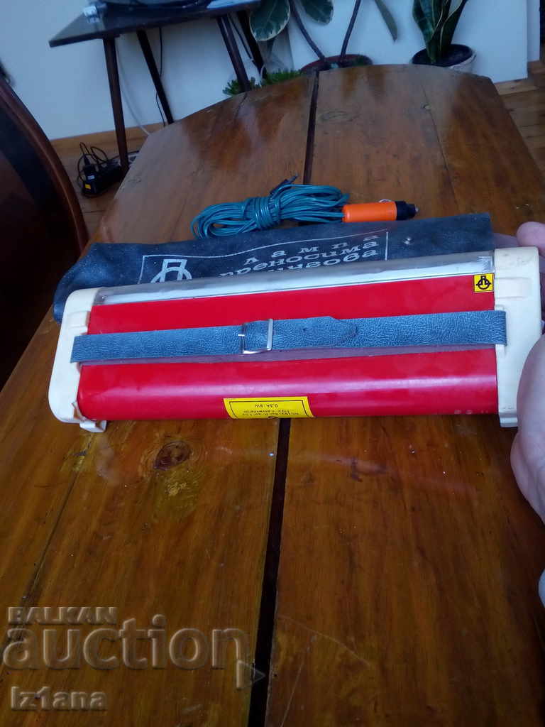 Delivery of An old camper lamp Delivery of An old camper lamp