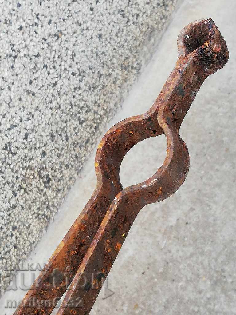 Delivery of Old dilaf, mash, wrought iron for a furnace Delivery of Old dilaf, mash, wrought iron for a furnace