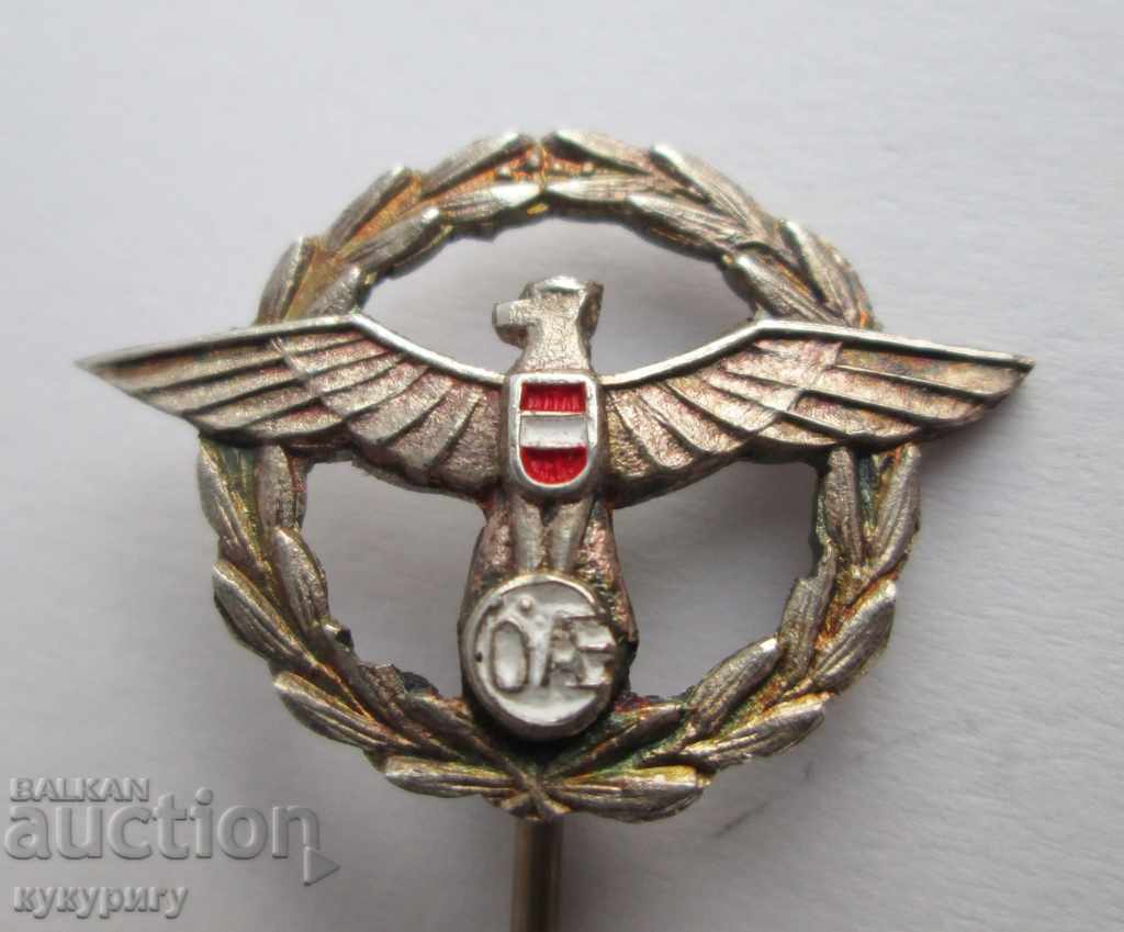 Delivery of Lot of 3 badges Automobile Motorcycle Touring Club Austria Delivery of Lot of 3 badges Automobile Motorcycle Touring Club Austria