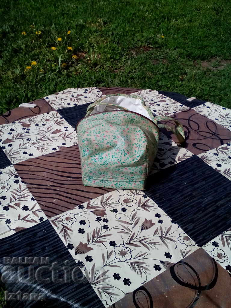 Old toy, doll bag with price 10.00 BGN | € 5.11 Old toy, doll bag with price 10.00 BGN | € 5.11