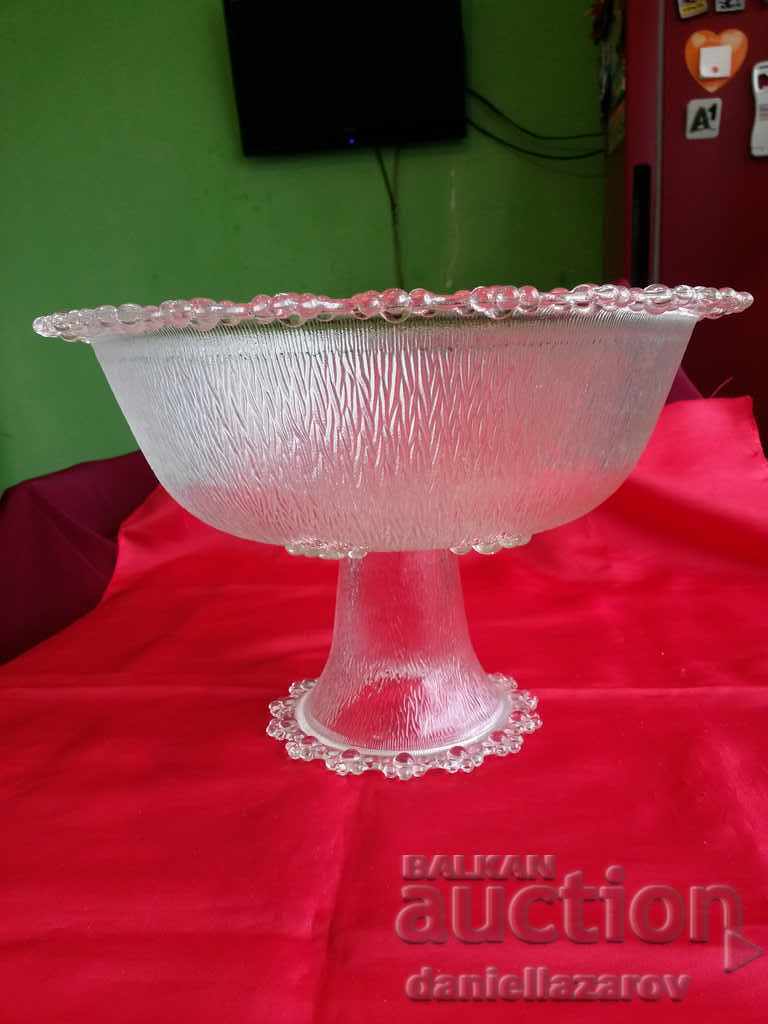 Cupa suedeză uriașă, sticla Fritoria Crystal Glass