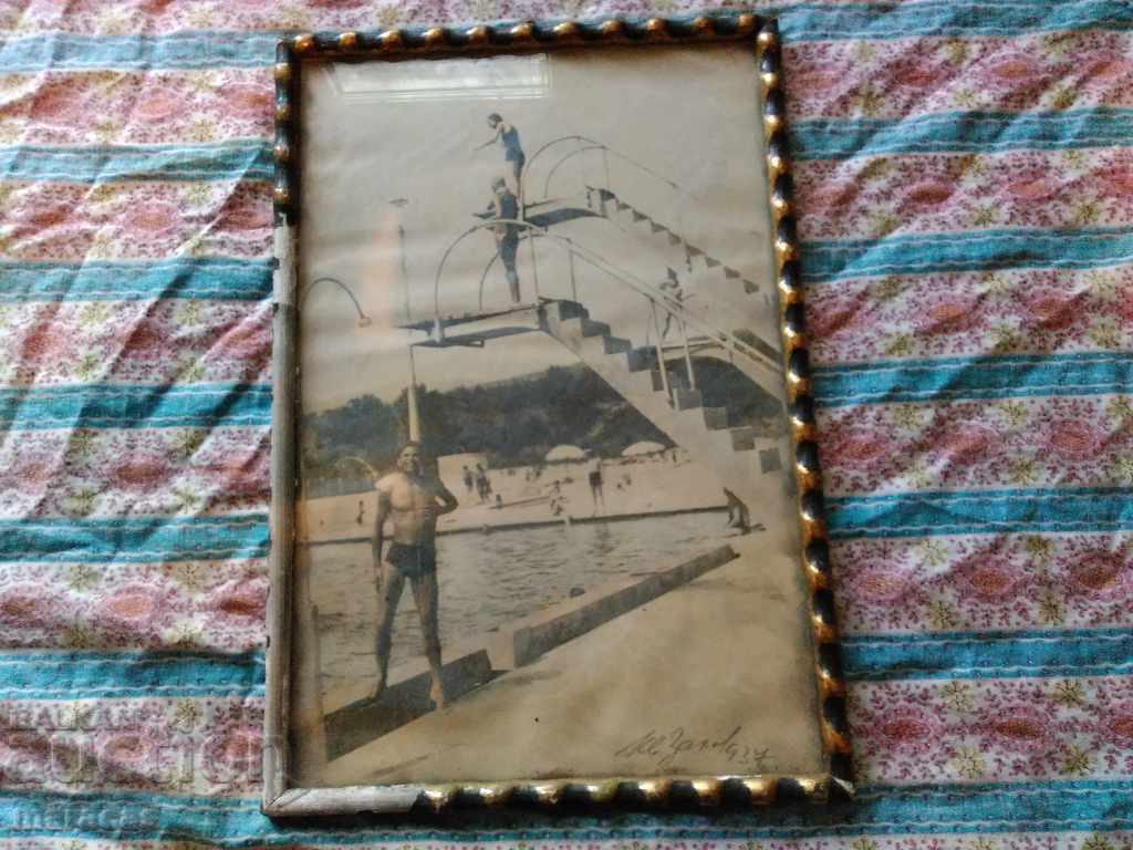 Auction Old photos from the 30s Auction Old photos from the 30s