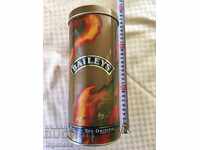 METAL BOX