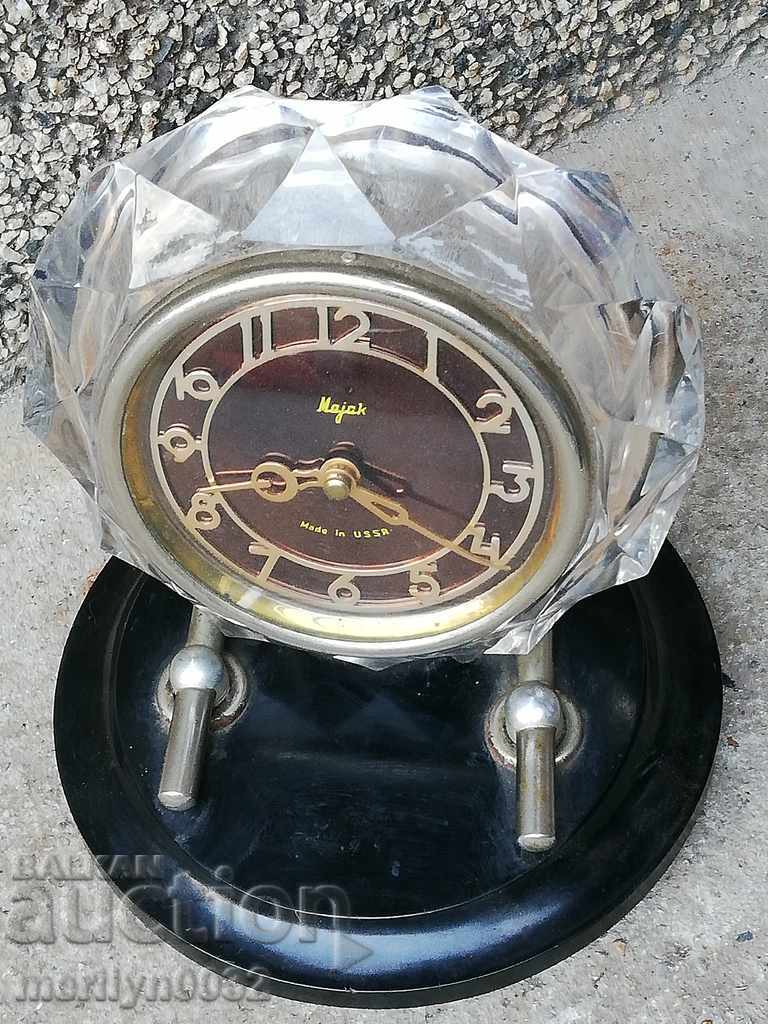 Old Desktop Clock Alarm Clock Works WELL - 6 Old Desktop Clock Alarm Clock Works WELL - 6