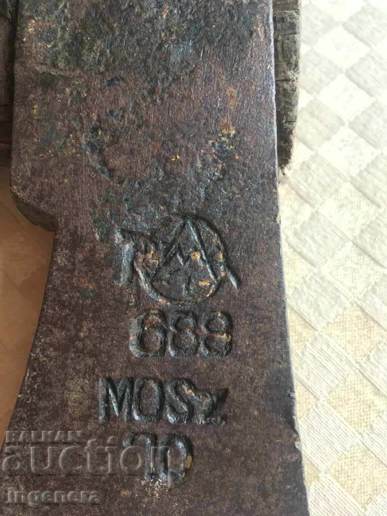 THE FAMILY TOPOR MARKOVA with price 68.00 BGN | € 34.77 THE FAMILY TOPOR MARKOVA with price 68.00 BGN | € 34.77