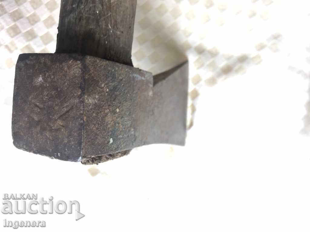 Delivery of THE FAMILY TOPOR MARKOVA Delivery of THE FAMILY TOPOR MARKOVA