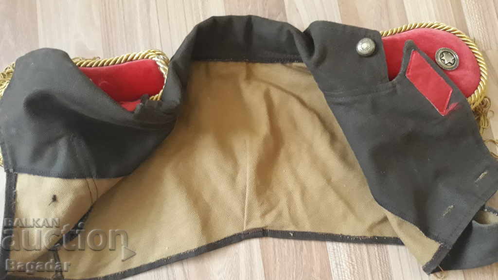 Delivery of Mundy uniform