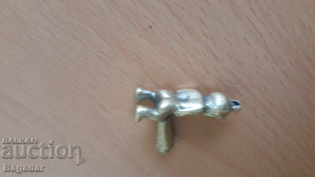 Old bronze figure with price 55.00 BGN | € 28.12 Old bronze figure with price 55.00 BGN | € 28.12