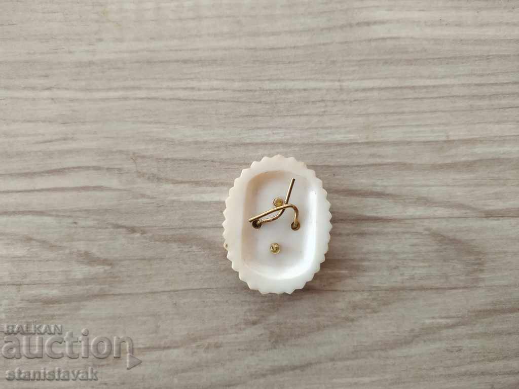 Cocarda with price 4.00 BGN | € 2.05 Cocarda with price 4.00 BGN | € 2.05