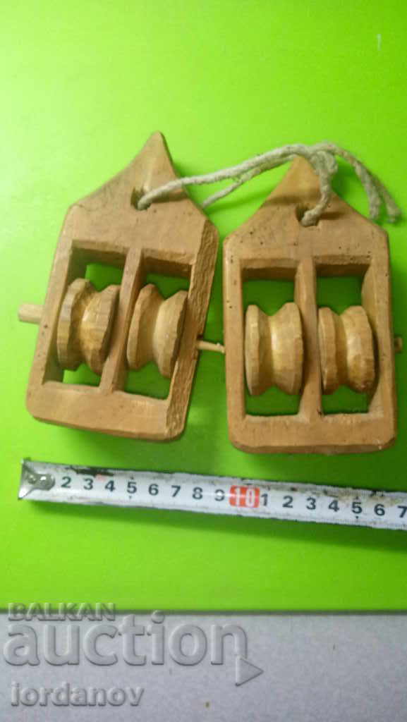 Old wooden rolls for looming. - 5