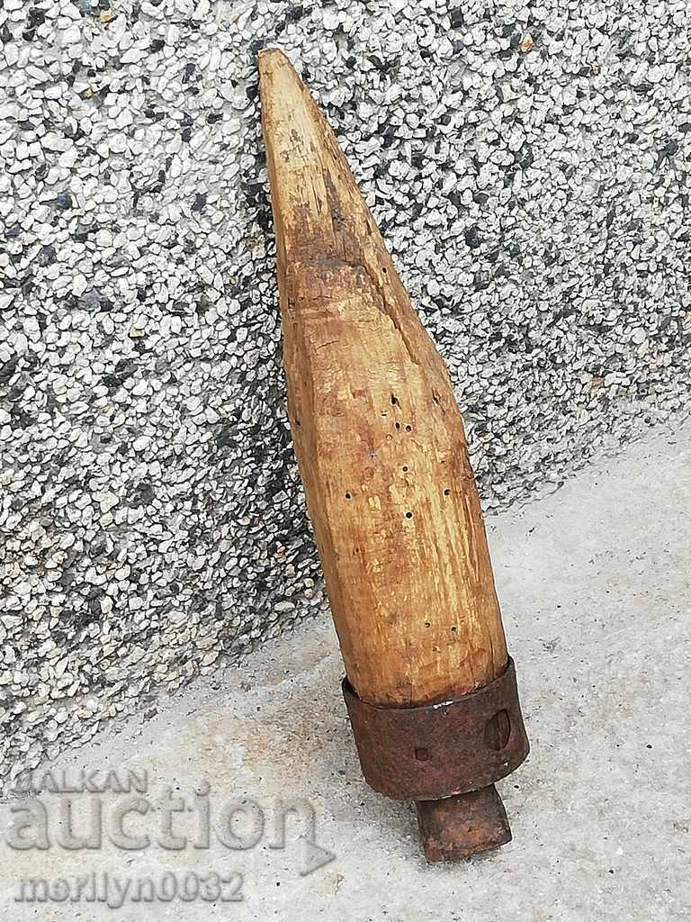 Metal anvil for hair peeling with price 47.00 BGN | € 24.03