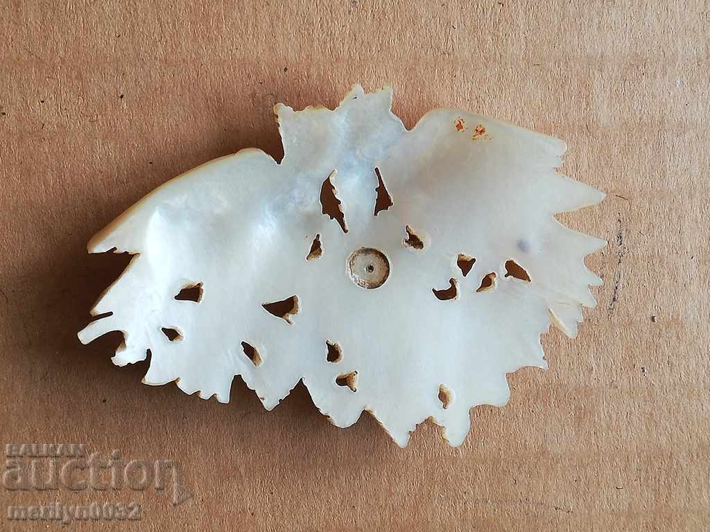 Auction  Sadeffe jewelery from the grave of God