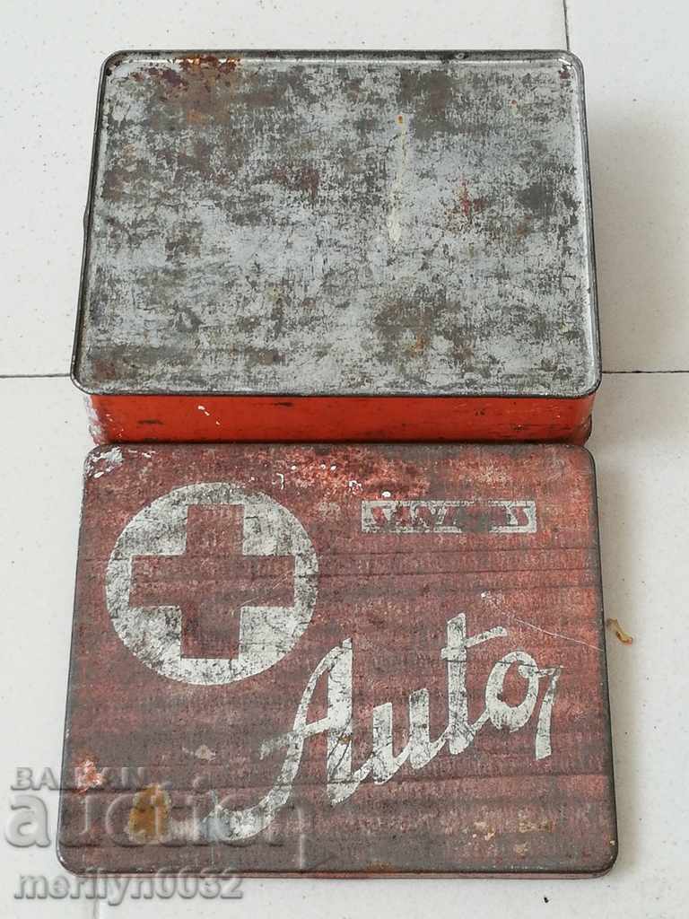 An old car kit for a car car with price 44.00 BGN | € 22.50 An old car kit for a car car with price 44.00 BGN | € 22.50
