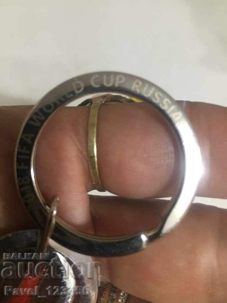 Auction  Keychain Coca Cola