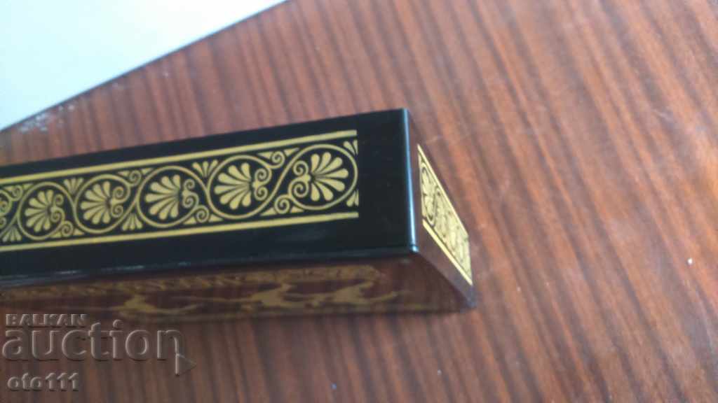 STARA BAKELITOVA KUTIA - MOSCOW - 80 - 7 STARA BAKELITOVA KUTIA - MOSCOW - 80 - 7