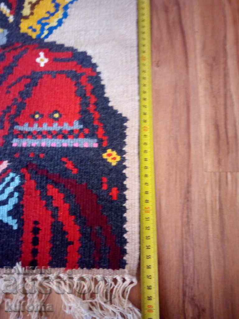 An old hand-woven icon with price 99.99 BGN | € 51.12 An old hand-woven icon with price 99.99 BGN | € 51.12