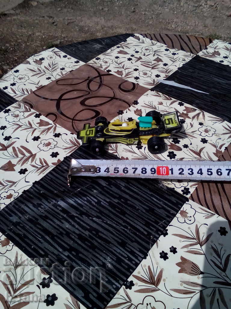 Auction An old cart, a toy Auction An old cart, a toy