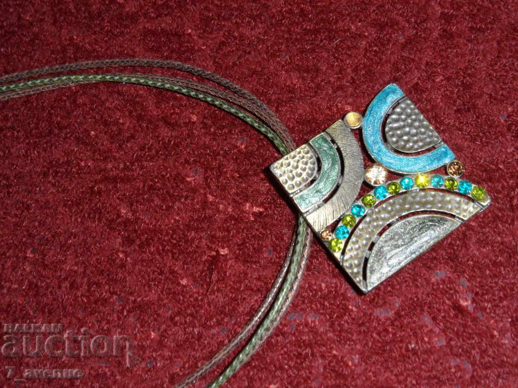 COLIER 38cm, cu pandantiv 4/4cm