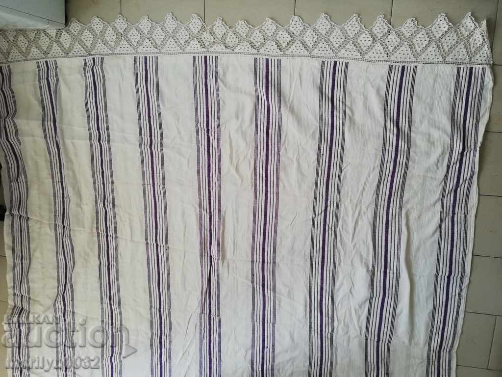 Vintage χειροποίητο σεντόνι με δαντέλα με τιμή 169.00 BGN | € 86.41