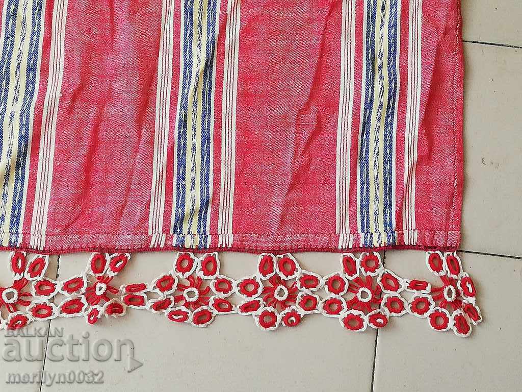 Vintage hand woven bed sheet with lace border Vintage hand woven bed sheet with lace border