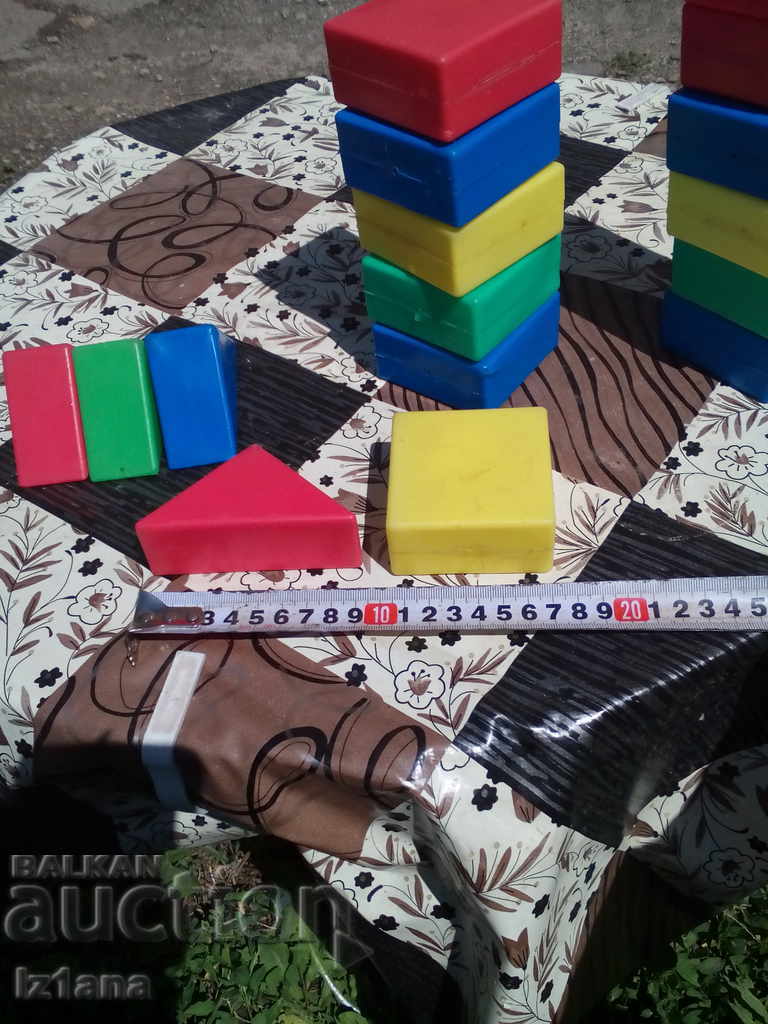 Auction Old cubes, game Auction Old cubes, game