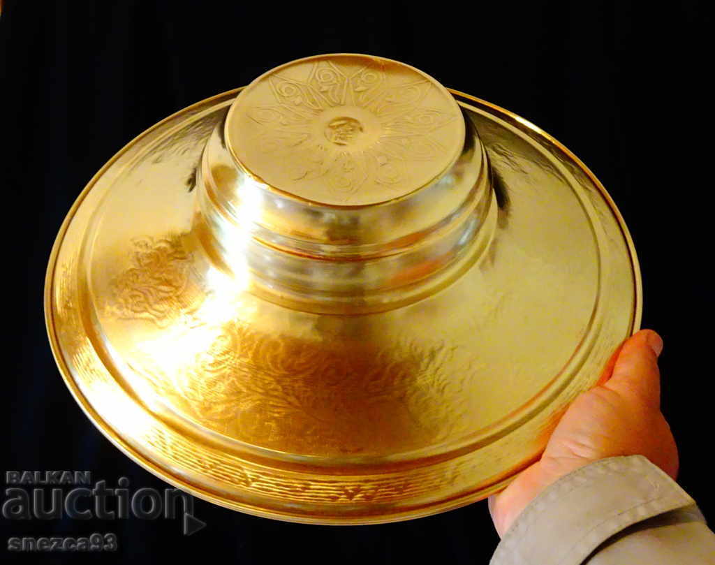 Доставка на Старинен бронзов мангал,маркировка Орел с корона.