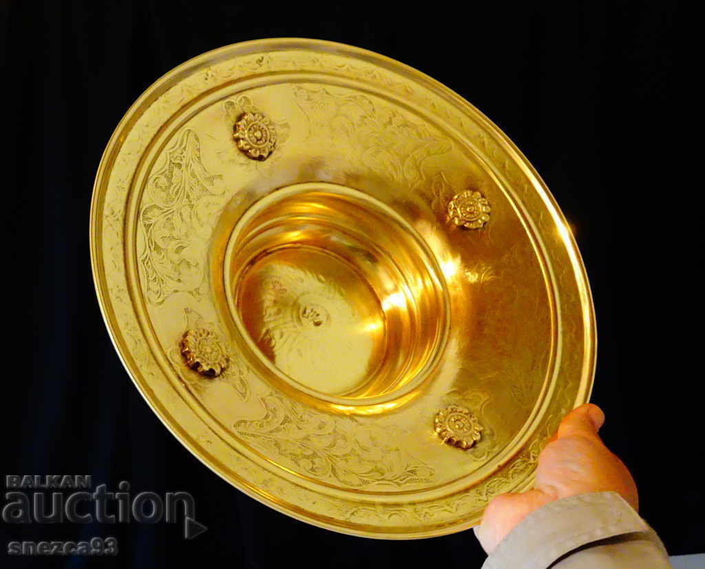 Старинен бронзов мангал,маркировка Орел с корона.