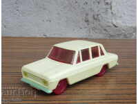 Παλιό Βουλγάρικο σοσιαλιστικό παιχνίδι αυτοκινητάκι μοντέλο Lada Zhiguli