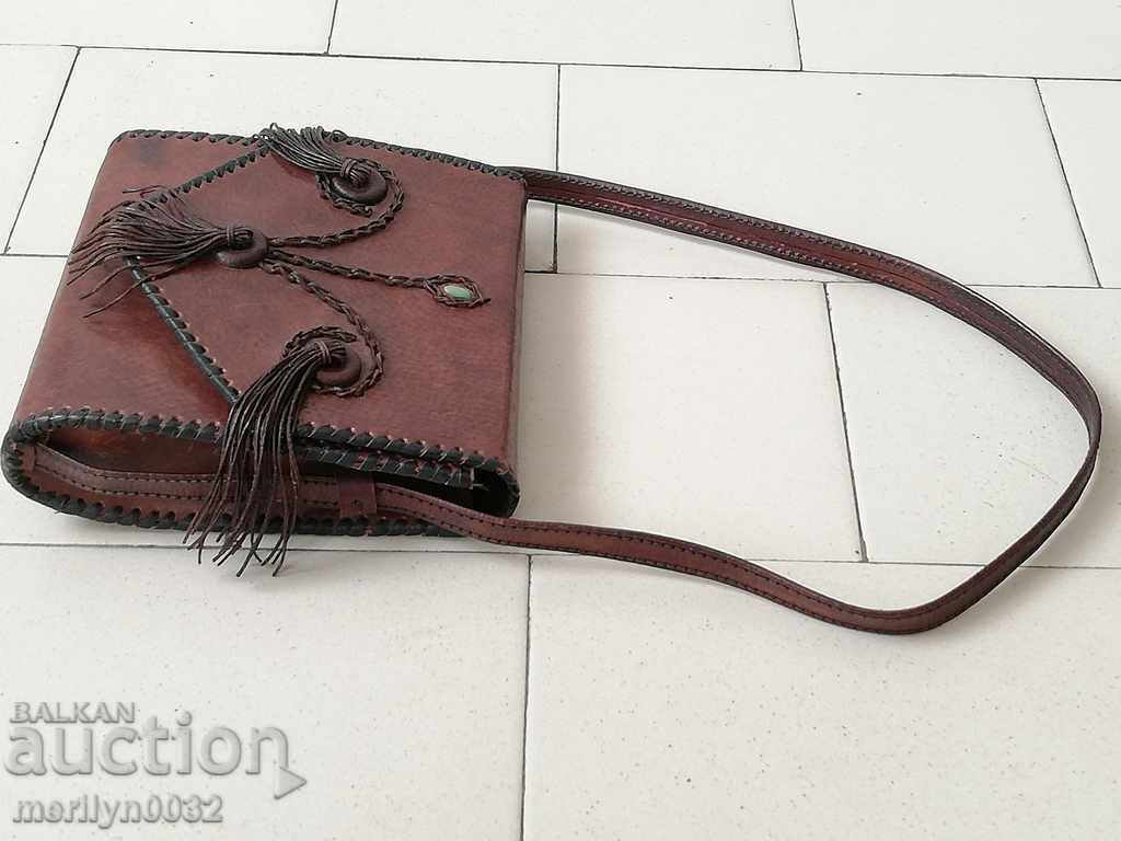 Old leather bag, wallet, suitcase early 70s with price 59.00 BGN | € 30.17 Old leather bag, wallet, suitcase early 70s with price 59.00 BGN | € 30.17