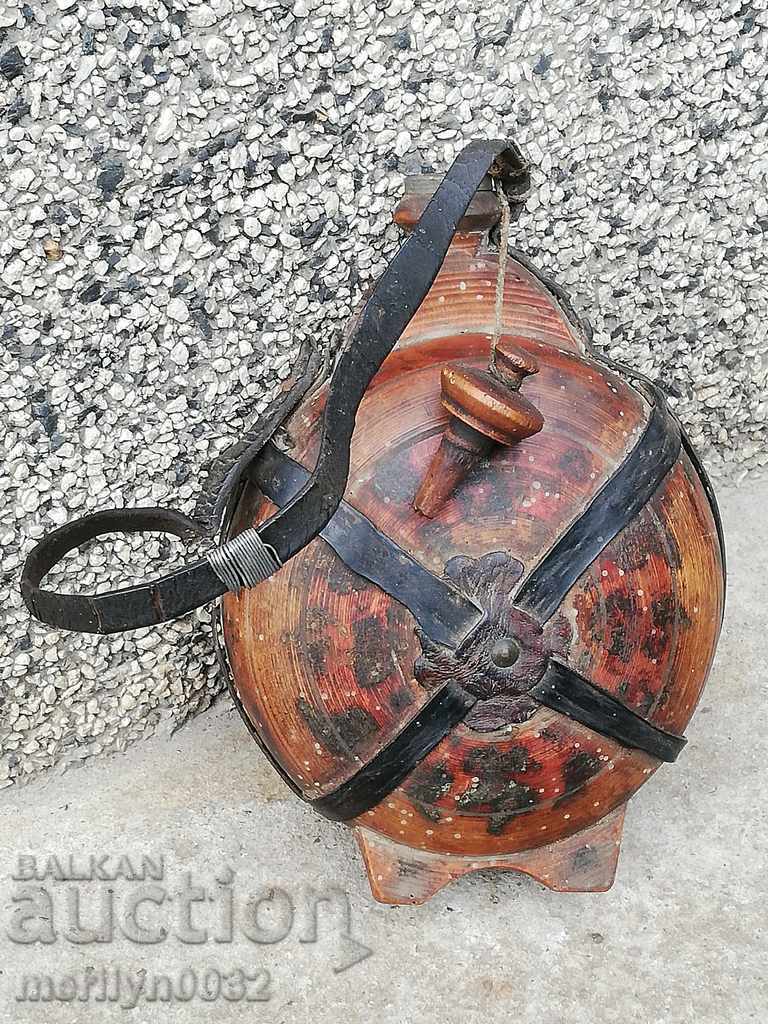 Painted cracker, wooden bucket with price 78.00 BGN | € 39.88 Painted cracker, wooden bucket with price 78.00 BGN | € 39.88