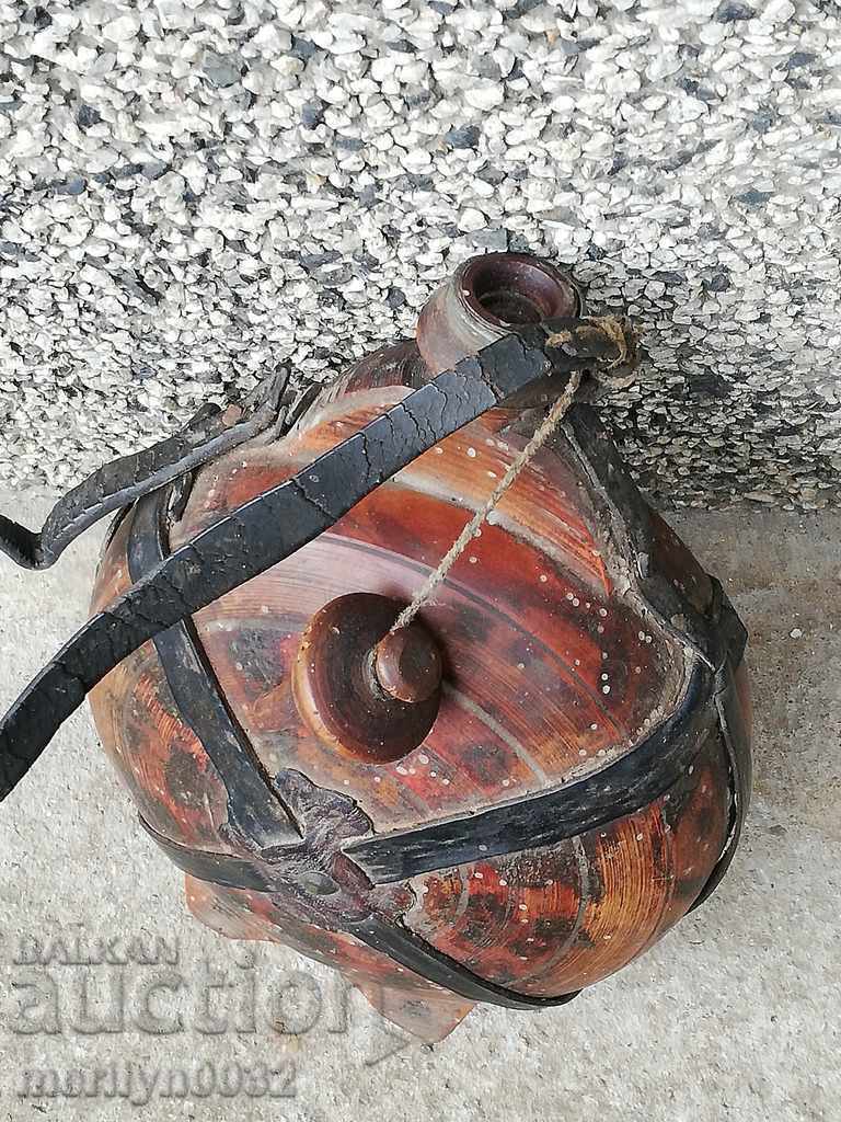 Delivery of Painted cracker, wooden bucket Delivery of Painted cracker, wooden bucket