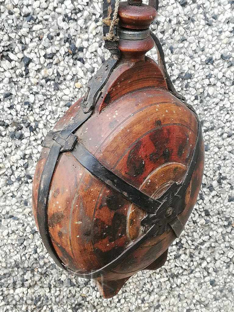 Painted cracker, wooden bucket - 7 Painted cracker, wooden bucket - 7