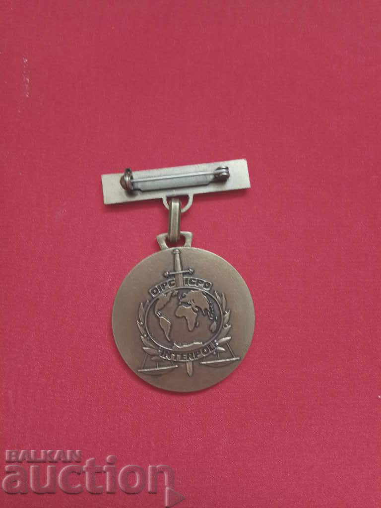 Interpol: 58th General Assembly Interpol 1989 Lyon with price 250.00 BGN | € 127.82 Interpol: 58th General Assembly Interpol 1989 Lyon with price 250.00 BGN | € 127.82