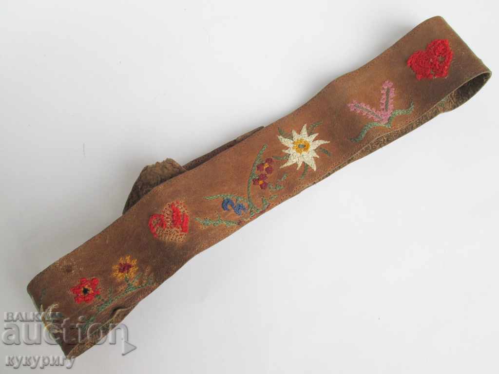 Old children's or ladies leather belt with embroidery - 6 Old children's or ladies leather belt with embroidery - 6