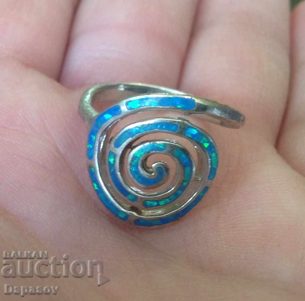 Silver Ring Spiral with Opal