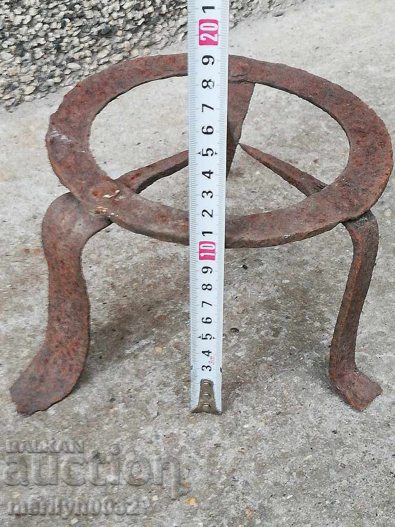 Antique wrought iron stove, hearth, grill, wrought iron with price 39.00 BGN | € 19.94 Antique wrought iron stove, hearth, grill, wrought iron with price 39.00 BGN | € 19.94