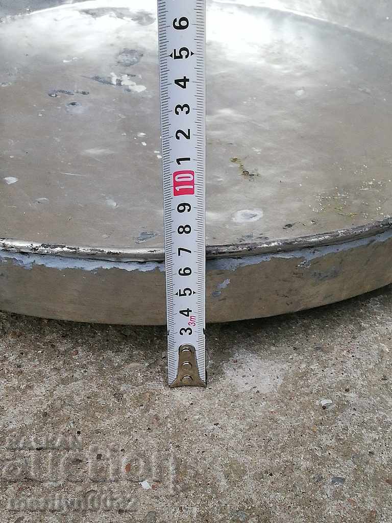 Delivery of Tin, tray, baker, tray, copper pot Delivery of Tin, tray, baker, tray, copper pot