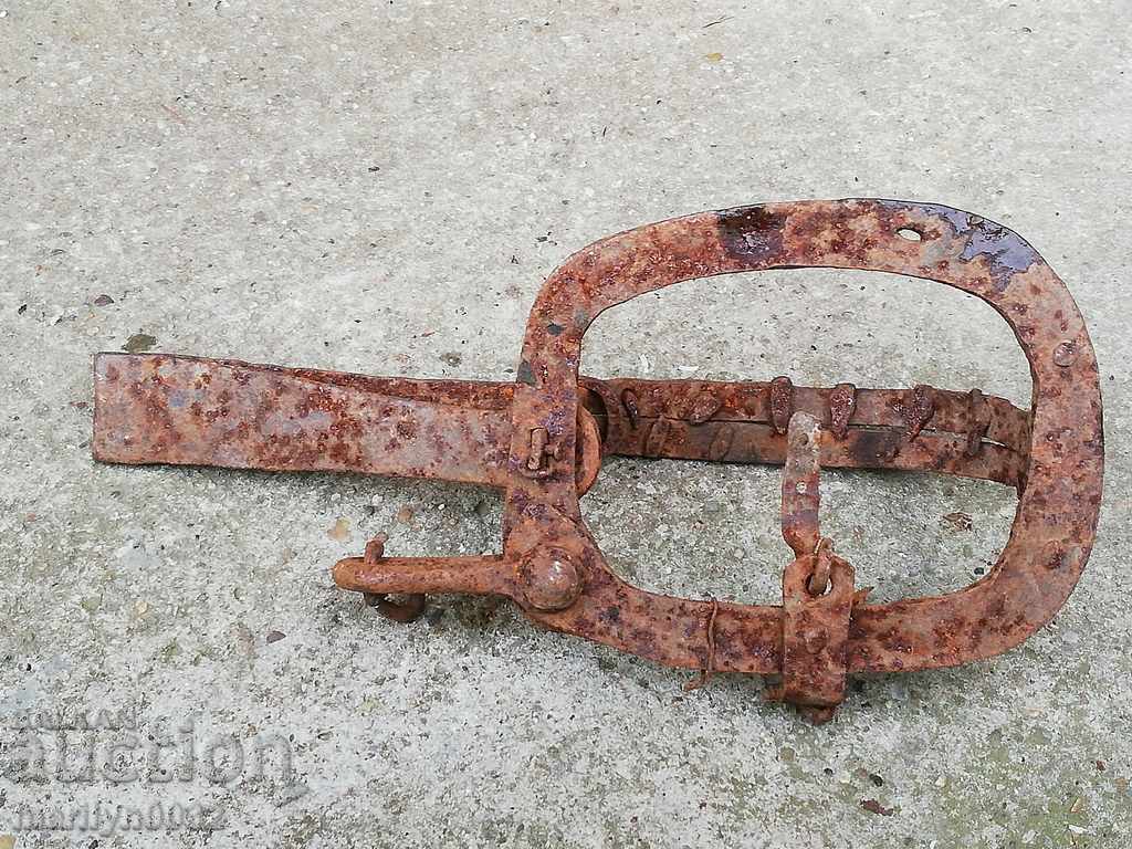 Antique Hand Forged Spike Trap - 19th Century - 6