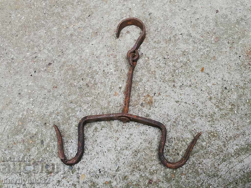 Δημοπρασία Αρχαία πλαστά άγκιστρο για εκδορά διπλό γάντζο Δημοπρασία Αρχαία πλαστά άγκιστρο για εκδορά διπλό γάντζο