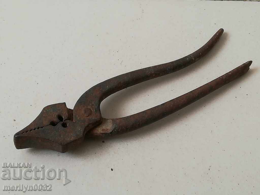 Old master pliers, scraper, tool - 5 Old master pliers, scraper, tool - 5