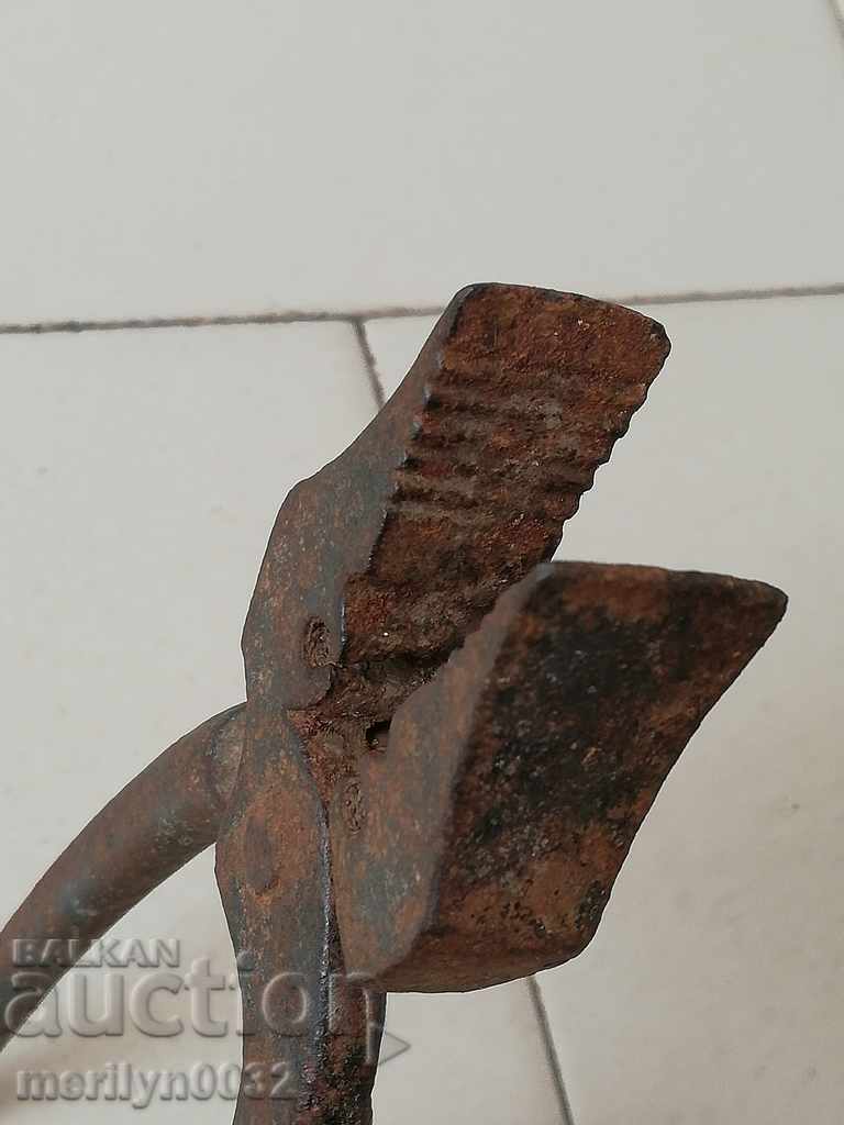 Old master pliers, scraper, tool - 6 Old master pliers, scraper, tool - 6